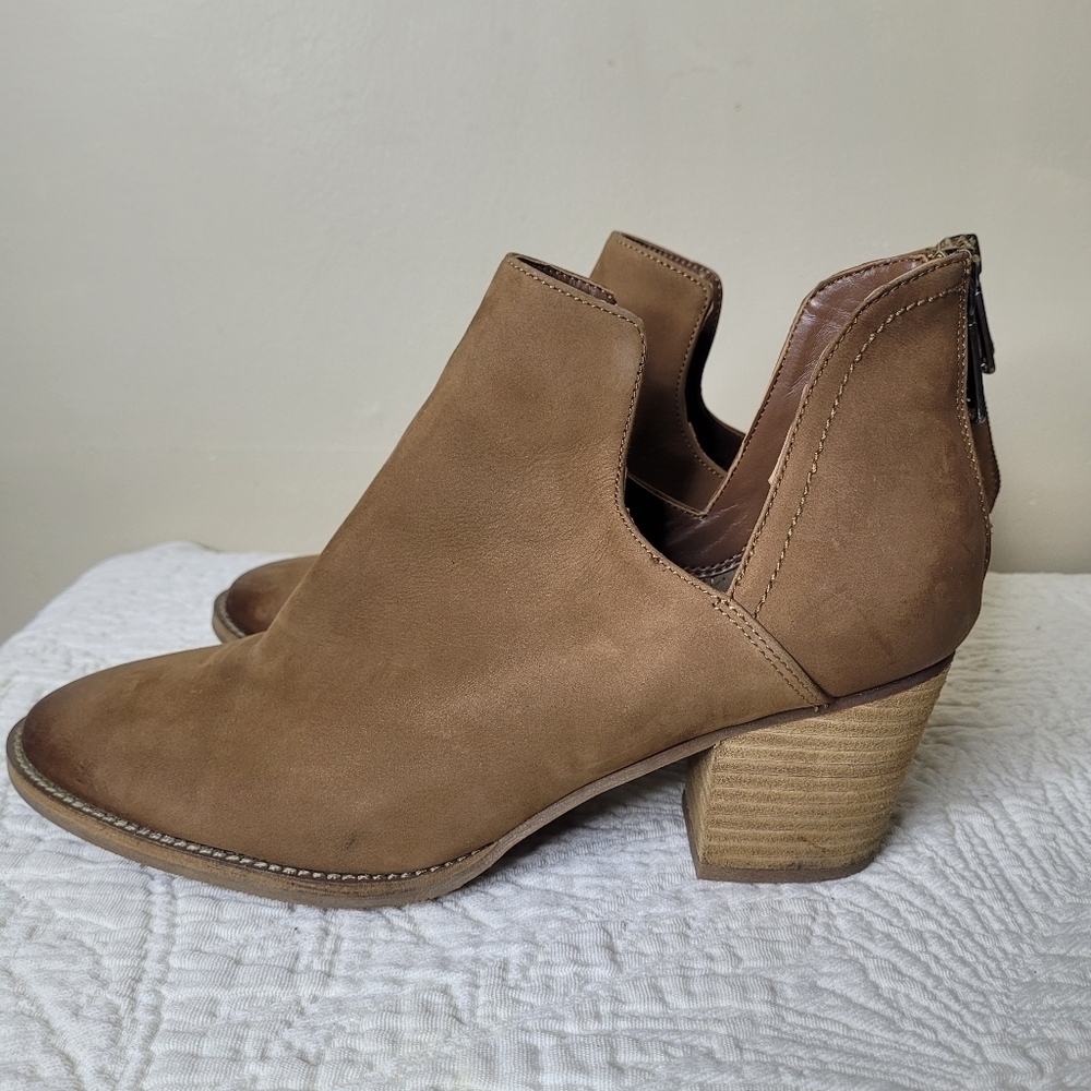 Blondo Brown Leather Booties Size 10 - Picture 5 of 8